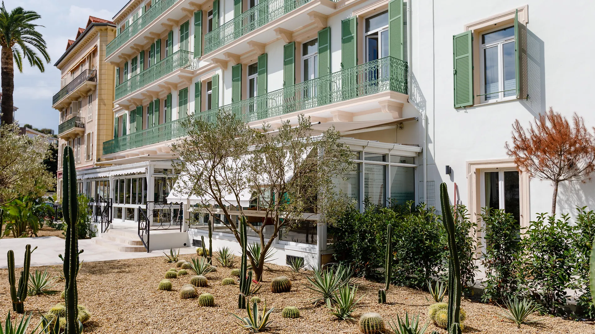 ****  קאן Hotel Verlaine צרפת
