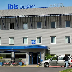 Ibis Budget Airport שרלרואה